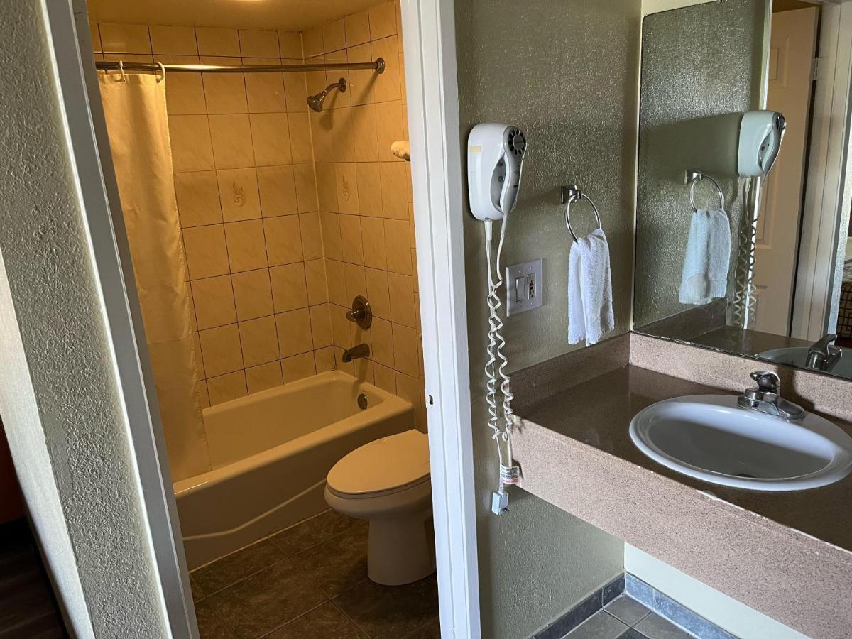 Rivera Inn & Suites Motel Pico Rivera Luaran gambar